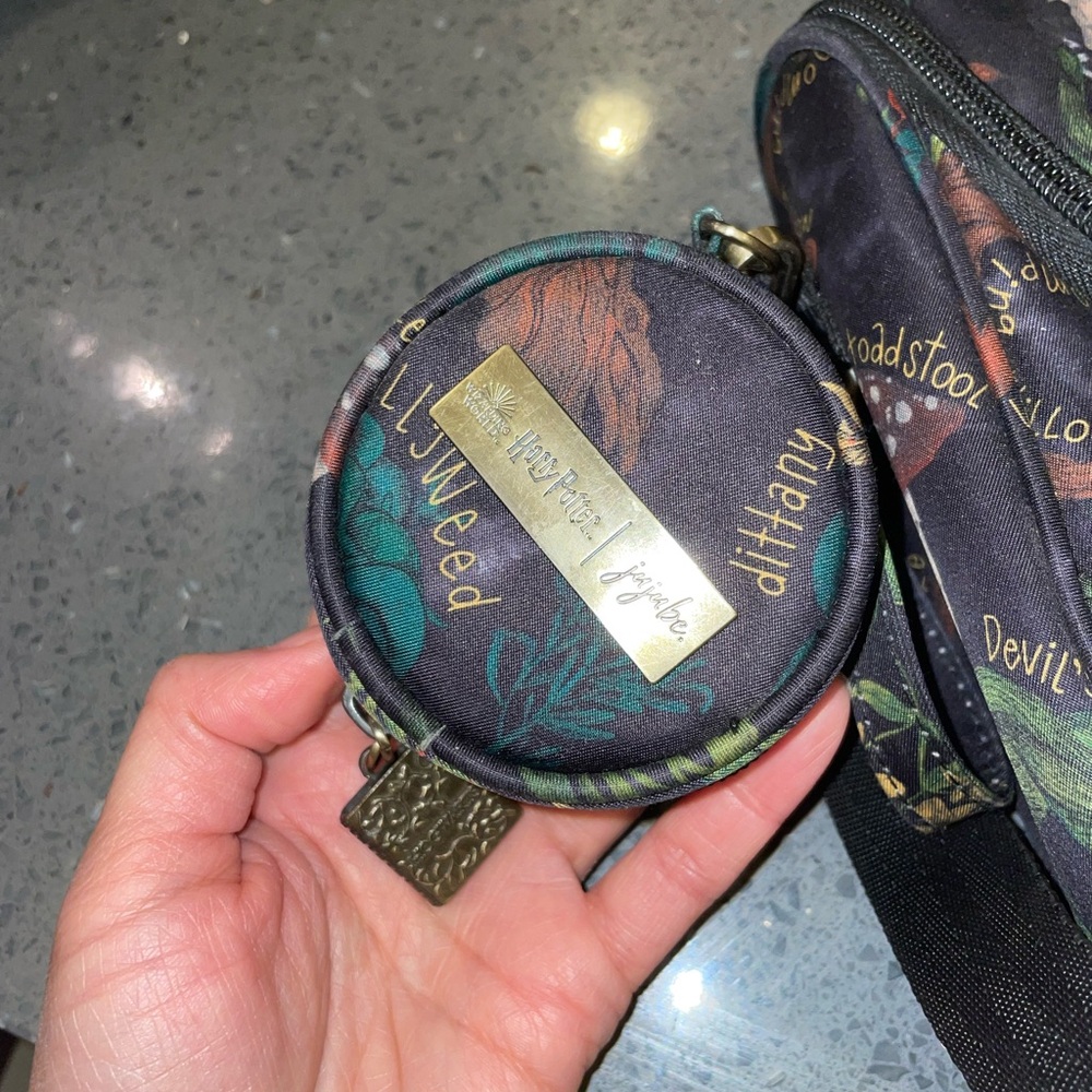 Ju-Ju-Be Black and Green Herbology Crossbody Bag - Picture 10 of 16
